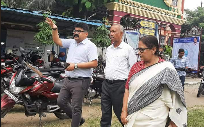 বেস্ট কলকাতা নিউজ : শিলিগুড়িতে আমাদের পাড়া আমাদের সমাধান শুরু করলেন মেয়র গৌতম দেব