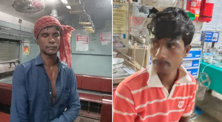 বেস্ট কলকাতা নিউজ : ফের ট্রেন লক্ষ্য করে ইট-পাথর বৃষ্টি ! মাথা ফেটে রক্তারক্তি হল ৪ রেলযাত্রী