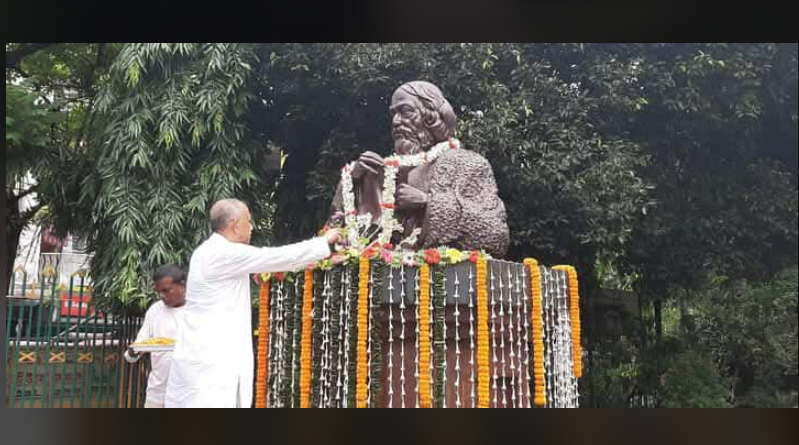 বেস্ট কলকাতা নিউজ : গোটা দেশের সাথে শহর শিলিগুড়িতেও পালিত হল কবিগুরুর ৮৫তম মৃত্যু দিবস