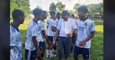 বেস্ট কলকাতা নিউজ : বিতর্ক যাকে সারাক্ষণ তাড়া করে বেড়ায় , নিজের ওয়ার্ডে ফুটবল প্রতিযোগিতার উদ্বোধন করলেন সেই দিলীপ বর্মন