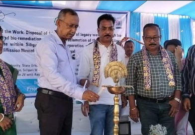 বেস্ট কলকাতা নিউজ : শিলিগুড়ি পুরনিগম এবং স্টেট আরবান ডেভলপমেন্ট এজেন্সি(সুডা)- র যৌথ উদ্যোগে শুভ সূচনা হল বর্জ্য ব্যবস্থাপনা প্রকল্পের