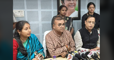 বেস্ট কলকাতা নিউজ : শহর শিলিগুড়ির উন্নয়নের জন্য এক বিশেষ বৈঠক করলেন রাজ্যের পরিবহন মন্ত্রী