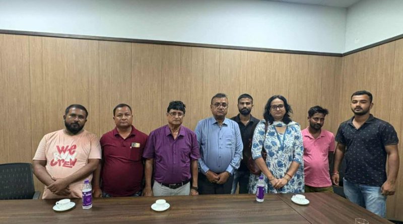 বেস্ট কলকাতা নিউজ : দার্জিলিং জেলা তৃণমূল কংগ্রেসের চেয়ারম্যান সঞ্জয় টিব্রুয়াল এর সাথে বৈঠক করলেন ভোট ফর মমতাদির সদস্যরা