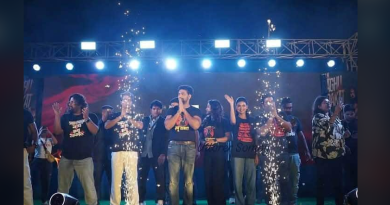 বেস্ট কলকাতা নিউজ : নিজের ছবি 'রঘু ডাকাত' এর প্রচারে শিলিগুড়িতে এলেন অভিনেতা দেব, পুজো দিলেন সেবকেশ্বরী মন্দিরে