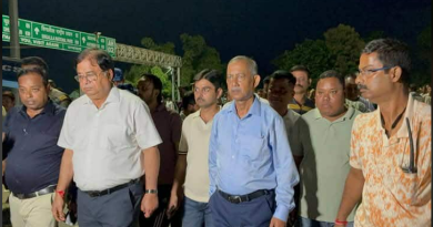 বেস্ট কলকাতা নিউজ : এক চরম সংকটে নেপাল এই পরিস্থিতিতে মুখ্যমন্ত্রীর উদ্যোগে ইন্দো-নেপাল সীমান্ত পরিদর্শনে এলেন মন্ত্রী উদয়ন গুহ