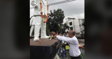 বেস্ট কলকাতা নিউজ : স্বাধীনতা সংগ্রামী বীর শহীদ বিনয় বসুর জন্ম জয়ন্তীতে বিনম্র শ্রদ্ধাঞ্জলি নিবেদন করলেন মেয়র গৌতম দেব