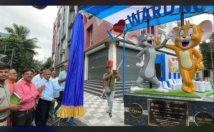 বেস্ট কলকাতা নিউজ : শিলিগুড়িতে "টম এন্ড জেরি "সেলফি জোনের উদ্বোধন করলেন মেয়র গৌতম দেব