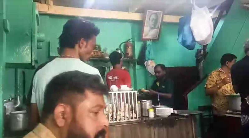 বেস্ট কলকাতা নিউজ : পুজোর আগে বৈচিত্র্যময় হয়ে উঠলো শহর শিলিগুড়ির নেতাজি কেবিন
