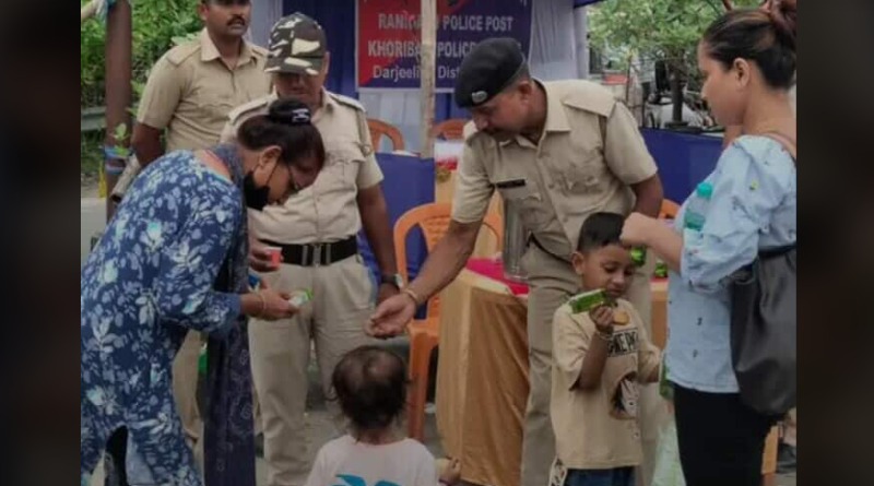 বেস্ট কলকাতা নিউজ : ধীরে ধীরে ভারতীয় নাগরিকরা নেপাল থেকে ভারতে ফিরছেন দার্জিলিং পুলিশের বিশেষ তৎপরতায়