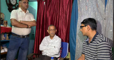 বেস্ট কলকাতা নিউজ : শিলিগুড়িতে নিজের কর্মক্ষেত্রে নিগৃহীত যুবকের সাথে দেখা করলেন মেয়র গৌতম দেব