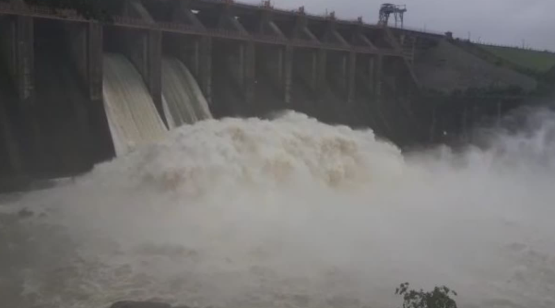 বেস্ট কলকাতা নিউজ : পুজোর মুখে ফের জল ছাড়া বাড়াল ডিভিসি, ভরা মরসুমে প্লাবনের আশঙ্কা দামোদরের উপকূলে