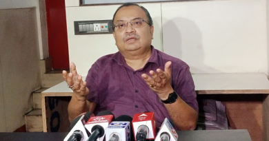 বেস্ট কলকাতা নিউজ : দুর্গাপুজোর সময় কীভাবে সেন্ট্রাল আইবি-র পরীক্ষা, বাংলাকে চরম উপেক্ষার অভিযোগ তুলে অমিত শাহকে তীব্র নিশানা কুণাল ঘোষের