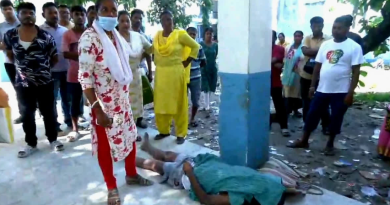 বেস্ট কলকাতা নিউজ : ‘ভাড়া’ পড়বে ২০০ টাকা! ট্রলি না-পেয়ে করিডরেই মর্মান্তিক মৃত্যু হল রোগীর, কাঠগড়ায় উত্তরবঙ্গ মেডিক্যাল