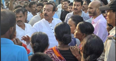 বেস্ট কলকাতা নিউজ : মমতা বন্দ্যোপাধ্যায়ের নির্দেশে বিপর্যস্ত উত্তরবঙ্গের দুর্গত মানুষদের পাশে দাঁড়ালেন মন্ত্রী শ্রী অরূপ বিশ্বাস