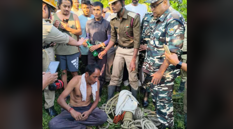 বেস্ট কলকাতা নিউজ : গোপন সূত্রের ভিত্তিতে সীমান্তে বড় সাফল্য অর্জন করল সীমান্ত নিরাপত্তা বাহিনী, উদ্ধার হল মাদক ,গ্রেপ্তার দুই পাচারকারী