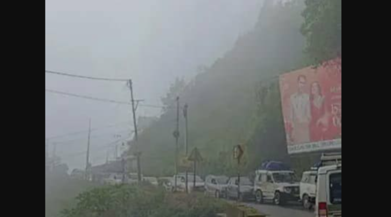 বেস্ট কলকাতা নিউজ : চরম বিপর্যয়ের মাঝে মুনাফার খেলা পাহাড়ে, কারো পৌষ মাস কারো সর্বনাশ-দীর্ঘশ্বাস আটকে থাকা পর্যটকদের