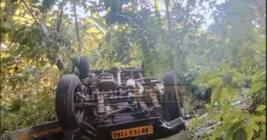 বেস্ট কলকাতা নিউজ : ফের পাহাড়ে খাদে পড়লো গাড়ি , মিরিক যাওয়ার পথে এক ভয়াবহ দুর্ঘটনায় মৃত্যু হল ৩ জনের, আহত আরোও ১৬ জন