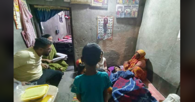 বেস্ট কলকাতা নিউজ : ডেঙ্গুর উপসর্গ নিয়ে শহর শিলিগুড়িতে মৃত্যু এক শিশুর, দেখতে গেলেন বিধায়ক শংকর ঘোষ