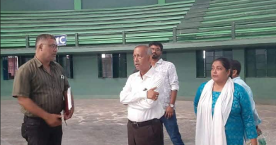 বেস্ট কলকাতা নিউজ : শিলিগুড়ি ইনডোর স্টেডিয়াম আন্তর্জাতিক মানের হবে, স্টেডিয়ামের উন্নতিকরনের কাজ পরিদর্শনে এসে এমনটাই জানালেন মেয়র গৌতম দেব