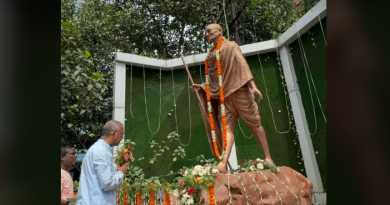 বেস্ট কলকাতা নিউজ : শিলিগুড়ি পুরনিগমের পক্ষ থেকে উদ্‌যাপন করা হলো জাতির জনক মহাত্মা গান্ধীর ১৫৭ তম জন্মজয়ন্তী দিবস