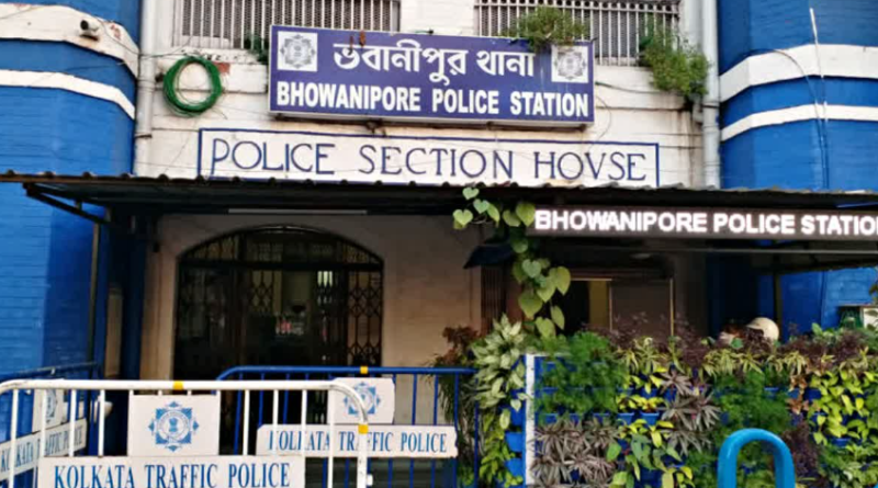 বেস্ট কলকাতা নিউজ : ভবানীপুরে শব্দবাজির প্রতিবাদ, মহিলা বৃদ্ধাকে বেধড়ক মারধরের অভিযোগ উঠলো এলাকার যুবকদের বিরুদ্ধে