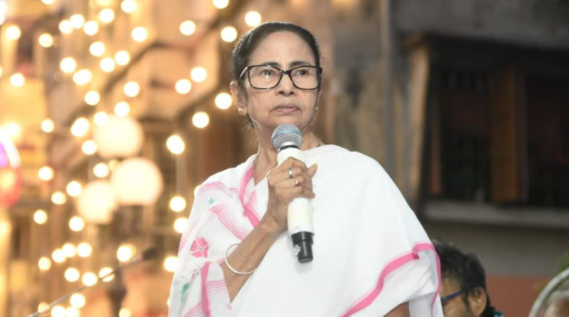 বেস্ট কলকাতা নিউজ : পরিকল্পনা করে ভবানীপুরে বহিরাগত ক্রমশ বাড়ানো হচ্ছে, উত্তরবঙ্গ থেকে তোপ দাগলেন মুখ্যমন্ত্রী