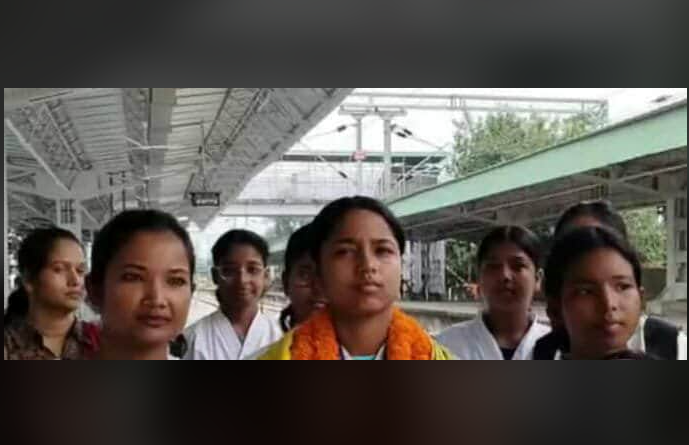 বেস্ট কলকাতা নিউজ : অনূর্ধ্ব-১৭ ক্যারাটে প্রতিযোগিতায় সেরা জাহান্নবী, সংবর্ধনায় ভাসলেন দিনহাটায় ফিরে