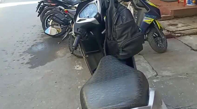 বেস্ট কলকাতা নিউজ : যানজট নিয়ে সমস্যায় শহর শিলিগুড়ি, দুই চাকার দাপটে চরম নাকাল বাসিন্দারা