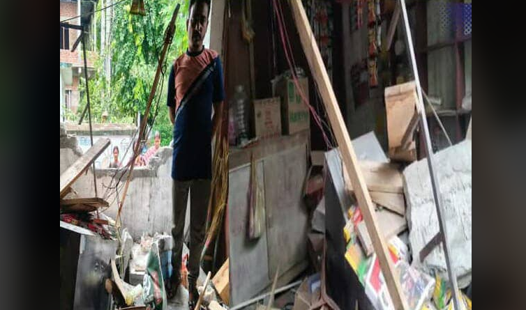 বেস্ট কলকাতা নিউজ : বন্য হাতির এক ভয়াবহ তাণ্ডব, চরম আতঙ্কিত জলপাইগুড়ির মানুষজন