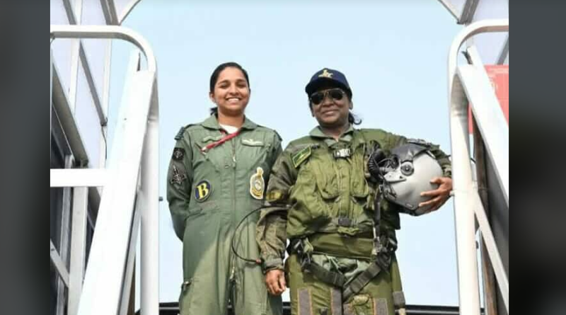 বেস্ট কলকাতা নিউজ : রাষ্ট্রপতি দ্রৌপদী মুর্মু রাফাল যুদ্ধবিমানে উড়ান (সোরটি) সম্পন্ন করলেন হরিয়ানার আম্বালা বিমানঘাঁটিতে