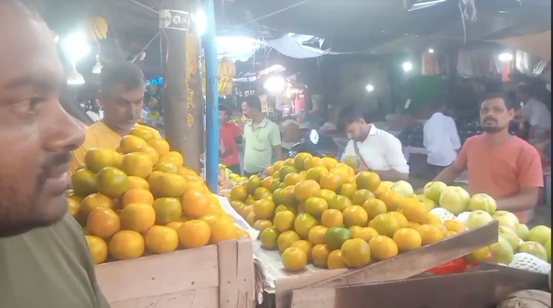 বেস্ট কলকাতা নিউজ : শিলিগুড়িতে শীতের শুরুতেই বাজারে হাজির হল কমলা লেবু