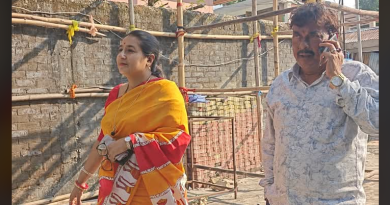 বেস্ট কলকাতা নিউজ : নকশালবাড়িতে এলেন পাপিয়া ঘোষ, মানুষের পাশে থাকতে পছন্দ করি, এমনটাই জানালেন তিনি