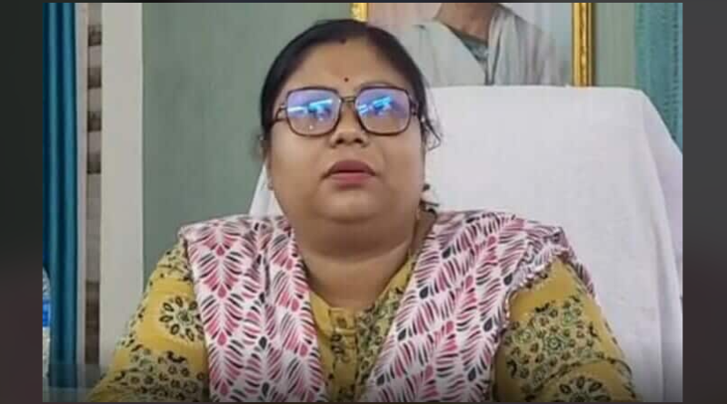 বেস্ট কলকাতা নিউজ : রায়গঞ্জ পঞ্চায়েত সমিতিতে ব্যাপক চাঞ্চল্য ছড়ালো ১. ৬৯ লক্ষ টাকার ভুয়ো বিল নিয়ে, ব্লক প্রশাসনিক দফতরে দেওয়া হল আইনজীবীর নোটিশ