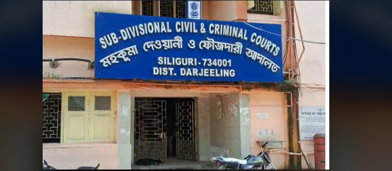 বেস্ট কলকাতা নিউজ : কেন্দ্রীয় রাজস্ব গোয়েন্দা দপ্তরের অভিযান, পাচারের আগে ৯৬ লক্ষ টাকা সোনা সহ গ্রেপ্তার হল এক ব্যক্তি