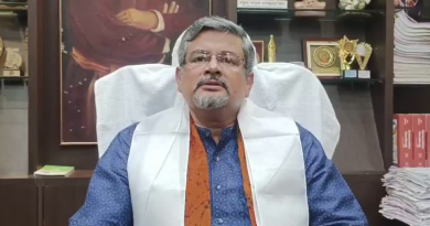 বেস্ট কলকাতা নিউজ : ফি সমস্যা মেটানোই প্রথম কাজ, কাজে যোগ দিয়ে জানালেন গৌড়বঙ্গের নতুন স্থায়ী উপাচার্য