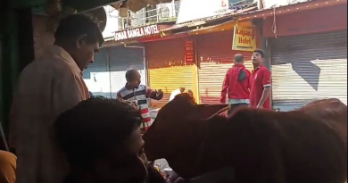 বেস্ট কলকাতা নিউজ : প্রাতরাশ করতে নেতাজি কেবিনে আসতে পছন্দ করেন শিলিগুড়ির প্রায় সকলেই, সে মানুষ হোক বা চার পায়ে পশু