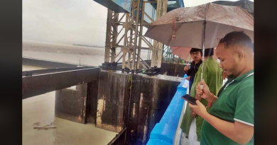 বেস্ট কলকাতা নিউজ : ভয়ানক হয়ে উঠেছে তিস্তা, ক্রমশ বাড়ছে জল, এলাকাস্থল দেখতে এলেন রাজগঞ্জের BDO