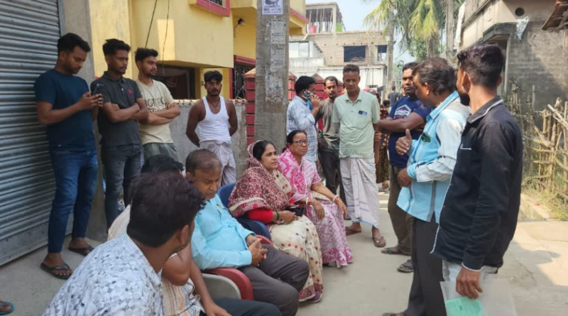 বেস্ট কলকাতা নিউজ : কোনো নাম নেই ২০০২ -এর তালিকায়! SIR আতঙ্কের অভিযোগ উঠলো ডানকুনিতে বৃদ্ধার মৃত্যুর নেপথ্যের কারণ হিসেবে