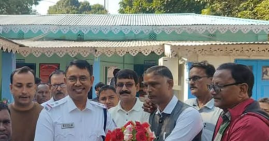 বেস্ট কলকাতা নিউজ : ভোরের আলো থানায় এলেন নতুন অফিসার, বিরাট আবেগে ভাসলেন গ্রামবাসীরা