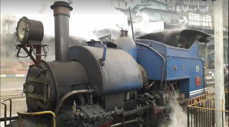 বেস্ট কলকাতা নিউজ : পুরানো ইঞ্জিন পরিবর্তন হচ্ছে ট্রয় ট্রেনের , আসতে চলেছে নতুন ইঞ্জিন