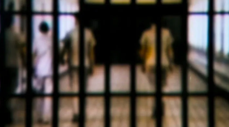 বেস্ট কলকাতা নিউজ : সামশেরগঞ্জের বৃদ্ধ ও তাঁর ছেলেকে খুনের অভিযোগে ধৃত ১৩ জনকে দোষী সাব্যস্ত করল জঙ্গিপুর মহকুমা আদালত