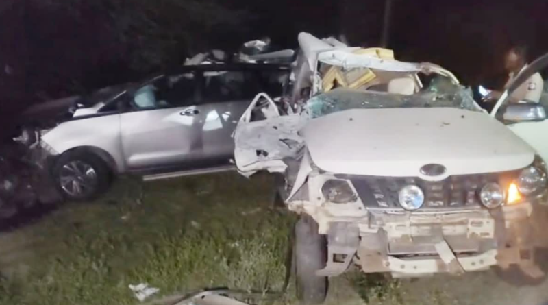 বেস্ট কলকাতা নিউজ : নিয়ন্ত্রণ হারিয়ে একাধিক গাড়িকে ধাক্কা সরকারি বাসের, এক শিশু-সহ মৃত হল ৯ জনের