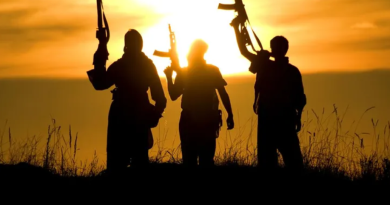 বেস্ট কলকাতা নিউজ : পাক-অধিকৃত কাশ্মীরে ফের নতুন করে ঘাঁটি গড়ছে লস্কর-ই-তোইবা , সতর্ক করলেন কেন্দ্রীয় গোয়েন্দারা