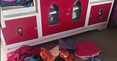 বেস্ট কলকাতা নিউজ : সাহুডাঙ্গীর কামাত পাড়ায় ফাঁকা বাড়ি পেয়ে দুঃসাহসিক চুরি,ঘটনাকে ঘিরে ব্যাপক চাঞ্চল্য ছড়ালো এলাকায়