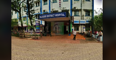 বেস্ট কলকাতা নিউজ : শিলিগুড়ি হাসপাতালের সামনে চরমে শব্দ দূষণ, সম্পূর্ণ নির্বিকার প্রশাসন