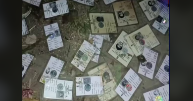 বেস্ট কলকাতা নিউজ : এস আই আর আবহে নবদ্বীপ থেকে উদ্ধার হল অসংখ্য ভোটার কার্ড, ব্যাপ চাঞ্চল্য ছড়ালো এলাকায়