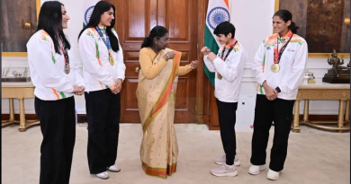 বেস্ট কলকাতা নিউজ : রাষ্ট্রপতি দ্রৌপদী মুর্মু মহিলা বক্সিং চ্যাম্পিয়ন দের সাথে দেখা করলেন রাষ্ট্রপতি ভবনে