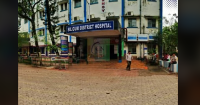 বেস্ট কলকাতা নিউজ : শিলিগুড়ি জেলা হাসপাতালে রোগীকে চড় মারার গুরুতর অভিযোগ উঠলো এক ডাক্তারের বিরুদ্ধে