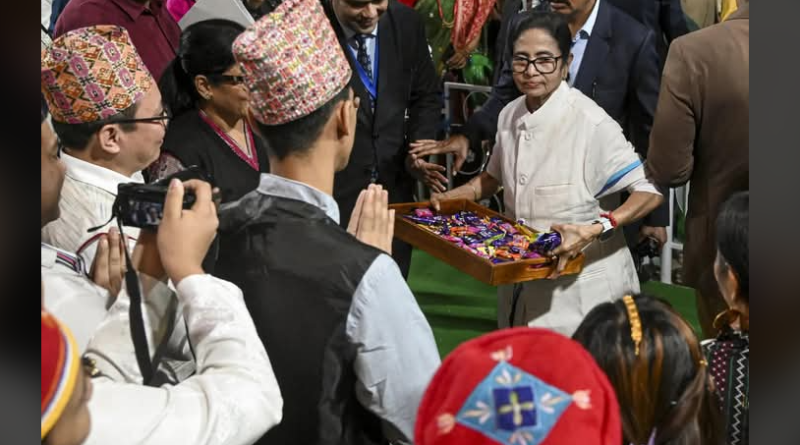 বেস্ট কলকাতা নিউজ : কলকাতা ক্রিসমাস ফেস্টিভ্যালের উদ্বোধন করলেন মুখ্যমন্ত্রী মমতা বন্দ্যোপাধ্যায়