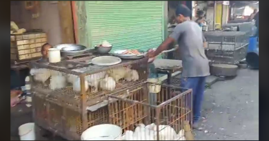বেস্ট কলকাতা নিউজ : একদিকে বিয়ের মরসুম আছে অন্যান্য অনুষ্ঠানও , মুরগির মাংসের চাহিদা অনেকটাই বাড়লো শহর শিলিগুড়িতে